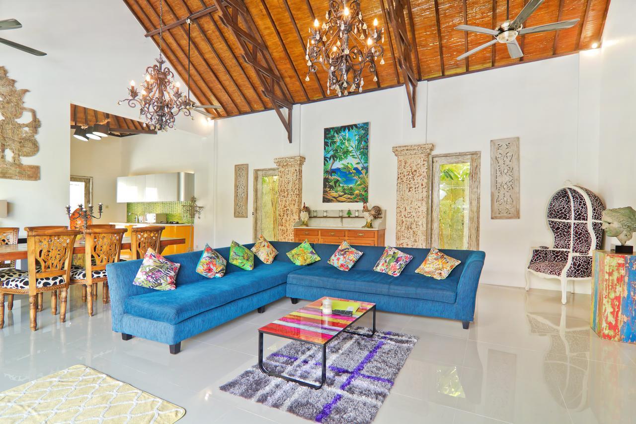 Bamboo Moon Villas Sanur Exteriör bild