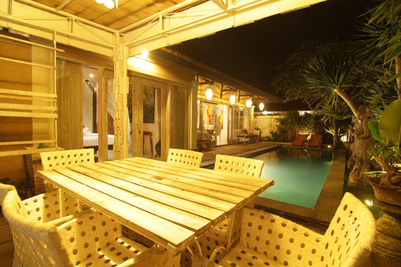 Bamboo Moon Villas Sanur Exteriör bild