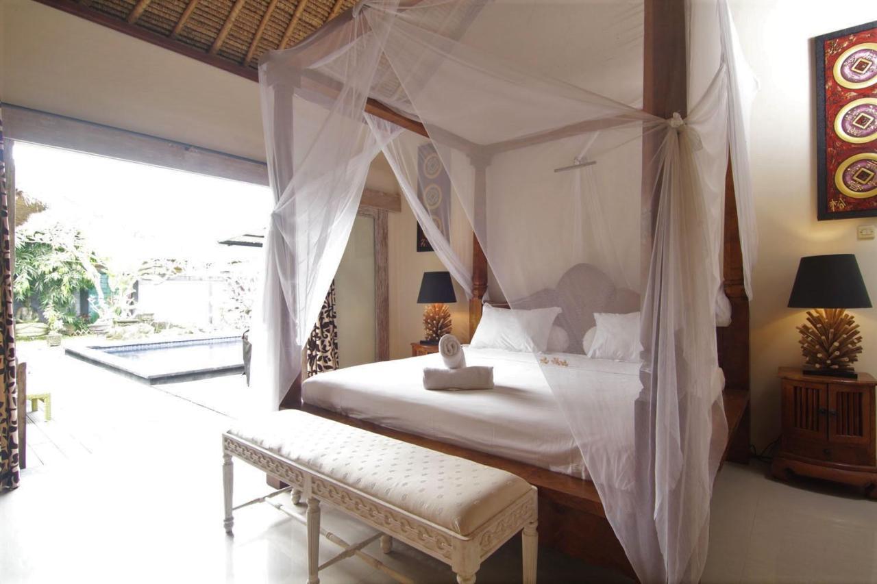 Bamboo Moon Villas Sanur Exteriör bild