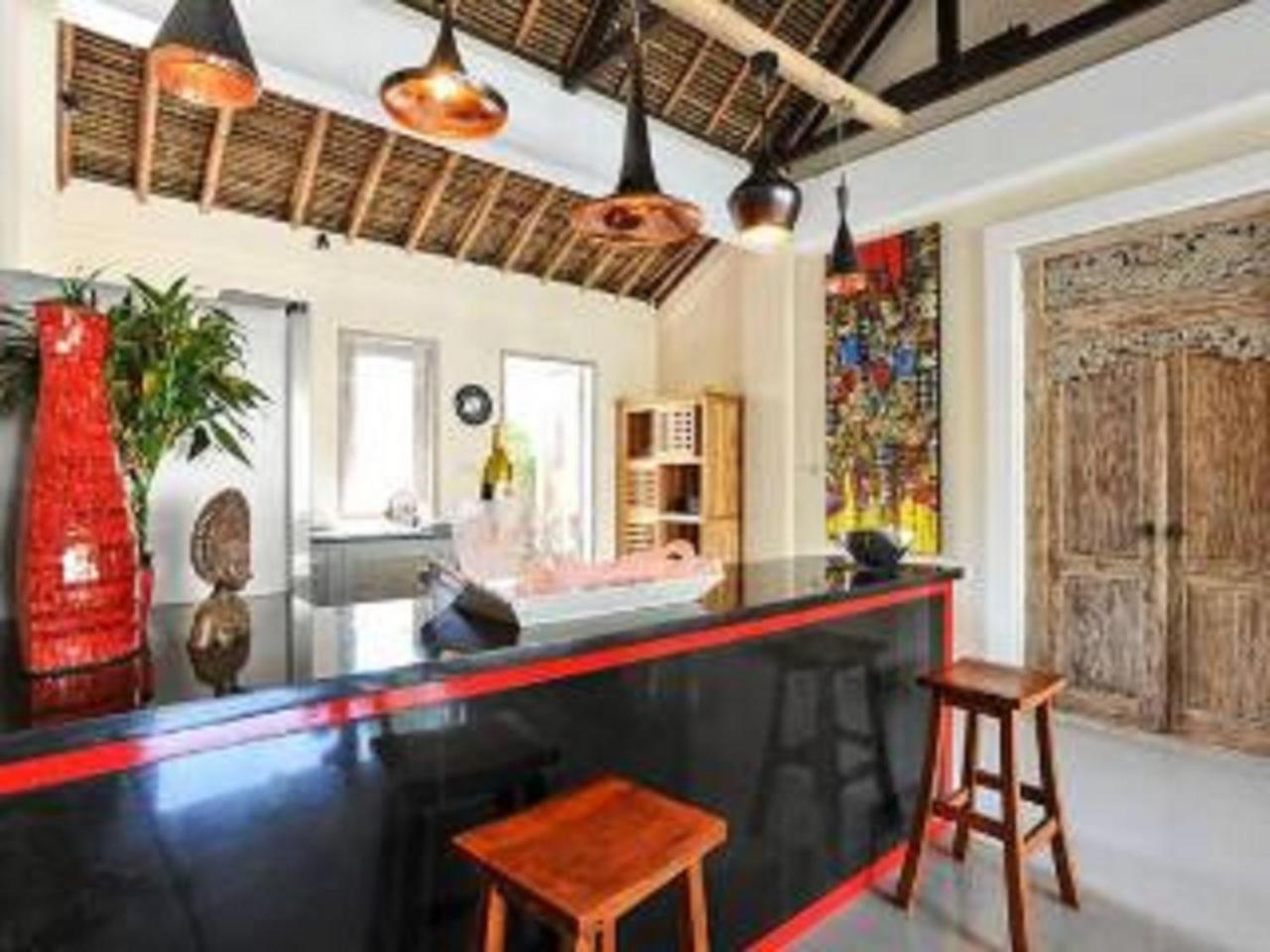 Bamboo Moon Villas Sanur Exteriör bild