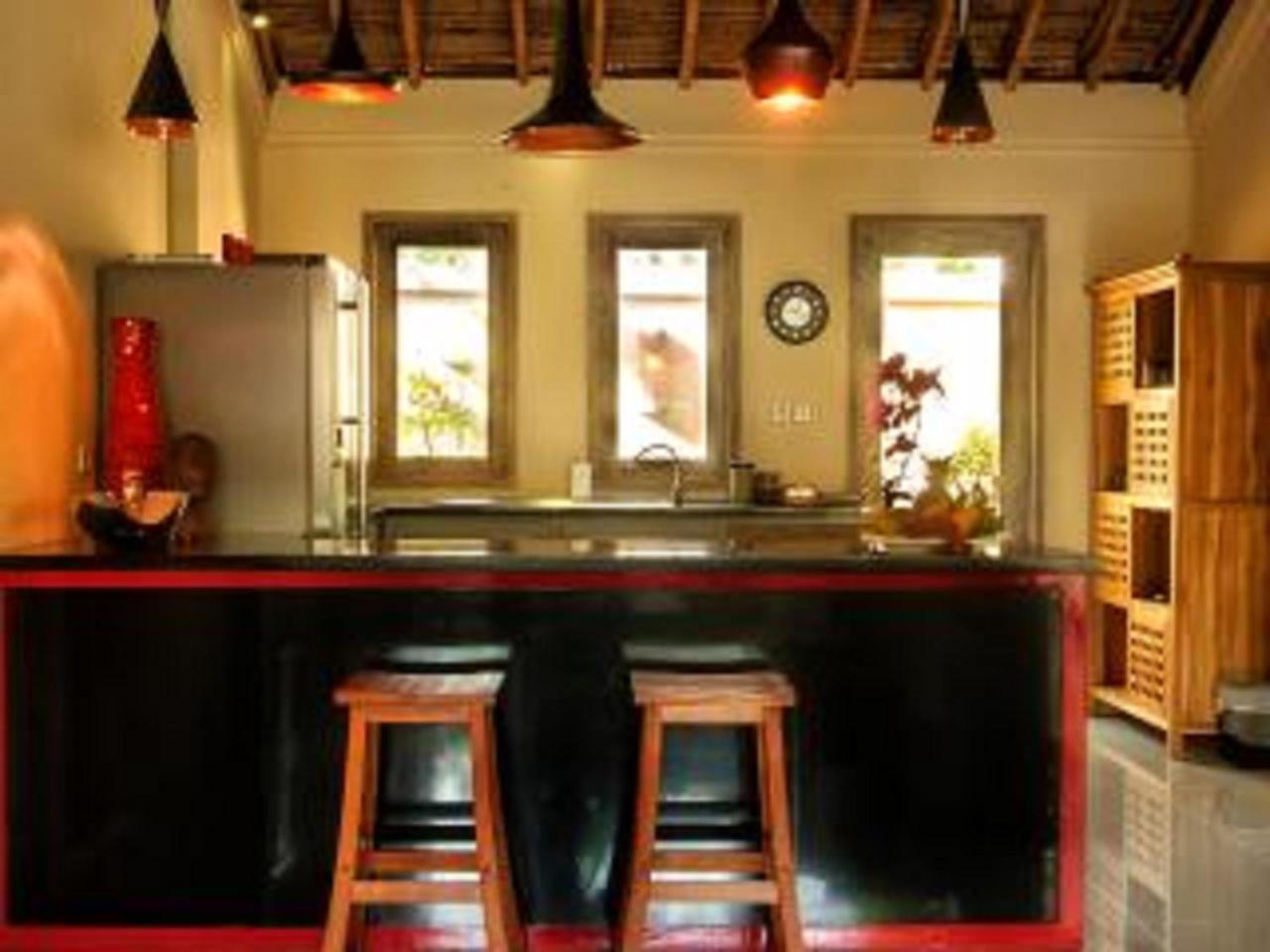 Bamboo Moon Villas Sanur Exteriör bild